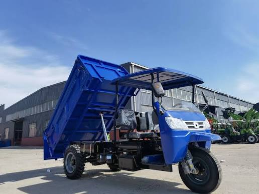 Bajaj RE